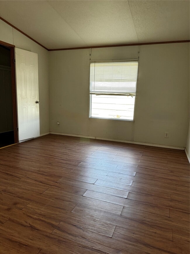 15930 Boss Gaston Rd