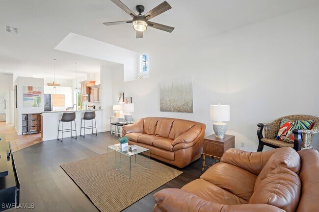 Building Photo - 22300 Piazza Doria Ln Unit 301