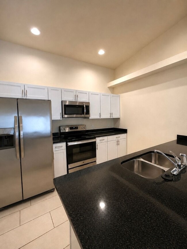 Photo - Modern Home + Pets Allowed