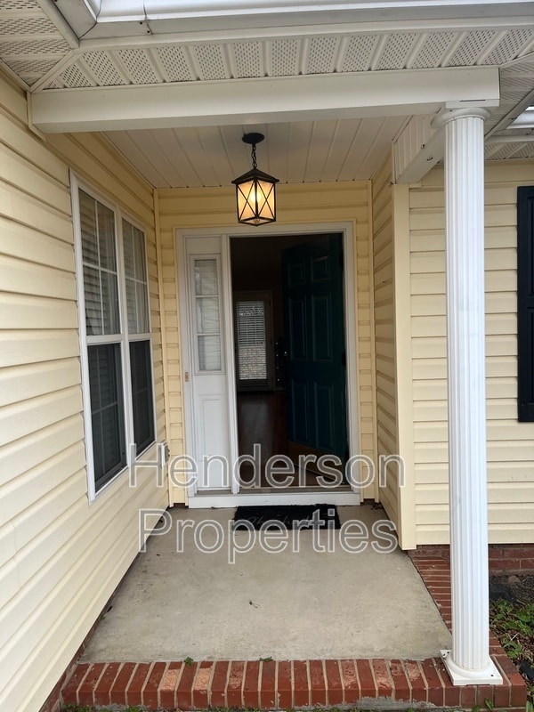 Photo - 2024 Capstone Ct