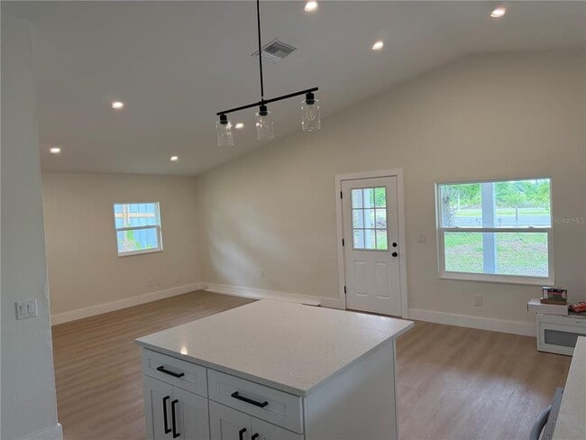 Photo - 17936 State Rd 52