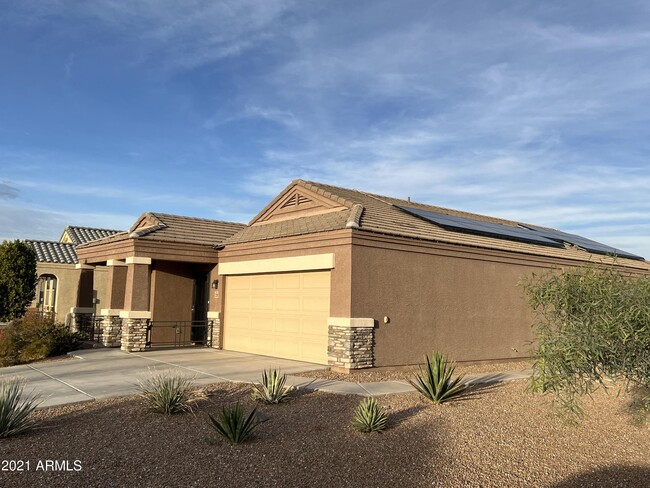 2210 St Bonita Ln