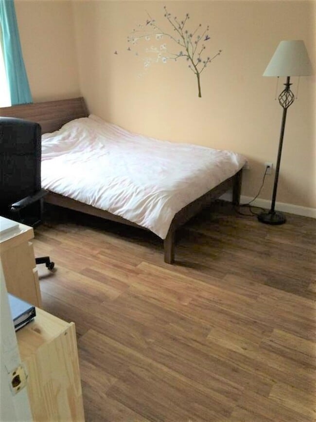 Photo - 10 Roberts St Unit 21