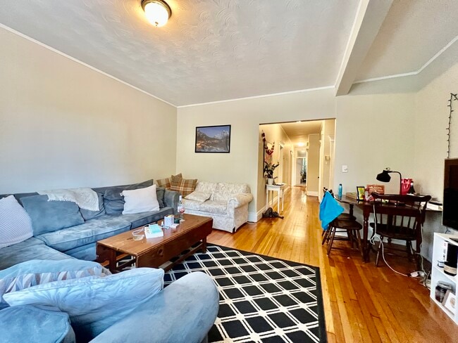 Photo - 1721 Commonwealth Ave Unit 1