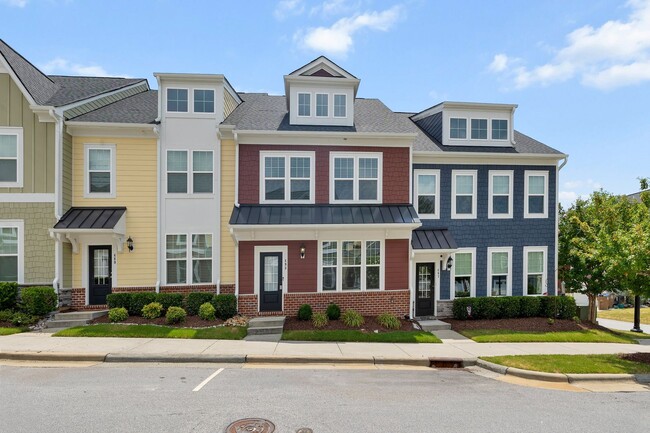Photo - 3 Bedroom Townhome with Rooftop Terrace in Downtown Wake Forest!