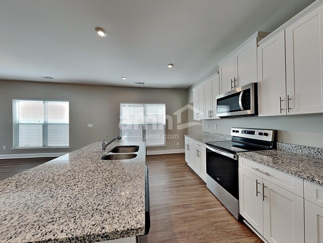 Photo - 5236 Tupelo St