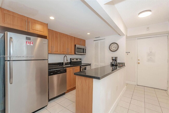 Photo - 201 178th Dr Unit 426