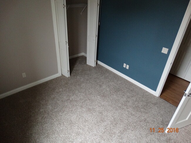 Photo - 211 E 2nd St Unit 206