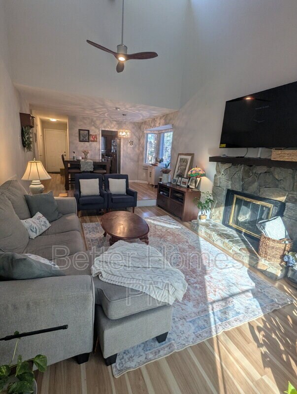 Photo - 5513 Kaplan Dr