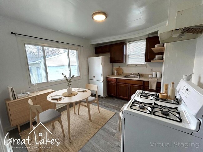 Photo - Lovely 3 Bedroom 2 Bathroom now available for rent!