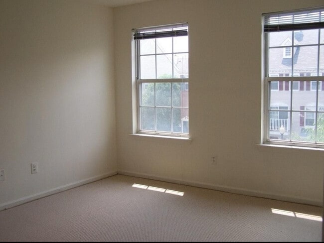 Photo - 40 Walnut St