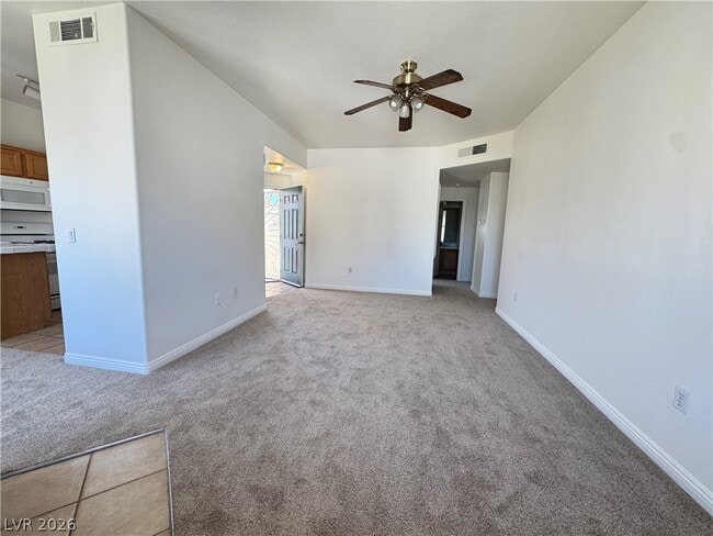 Photo - 2120 Calville St Unidad 202