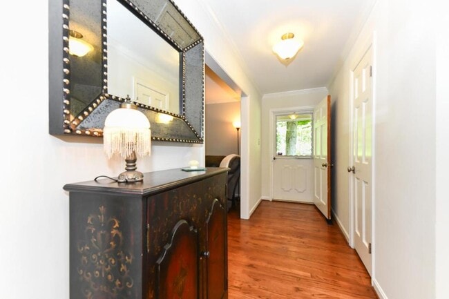 Photo - 4801 Sweetbriar Rd