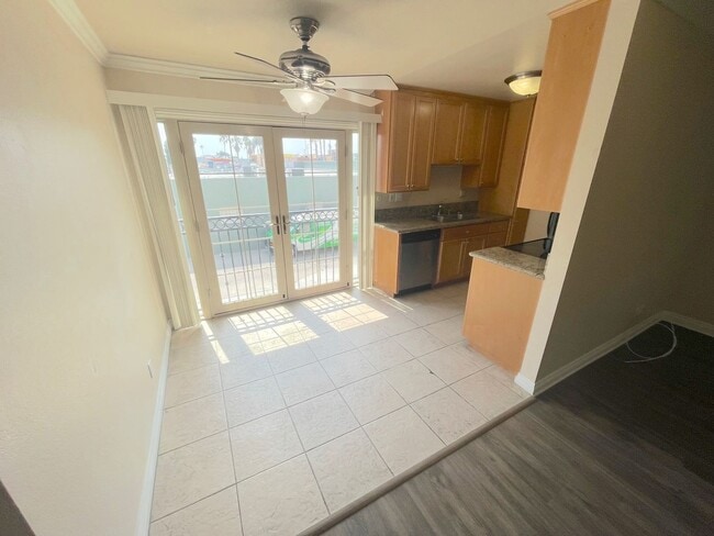 Photo - M/I Special - Awesome Condo - Complex W/ Pool & Located Minutes From Beach
