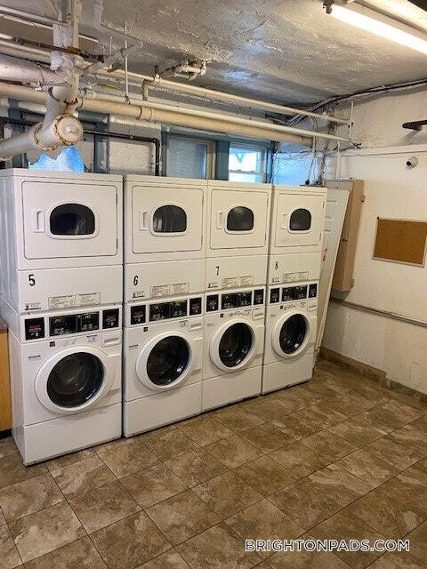 Photo - 127 Washington St Unidad 53