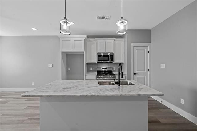 Photo - 527 W Walker St