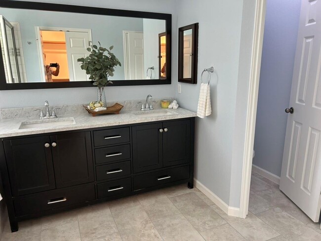 Photo - 11300 Faber Valley Cove