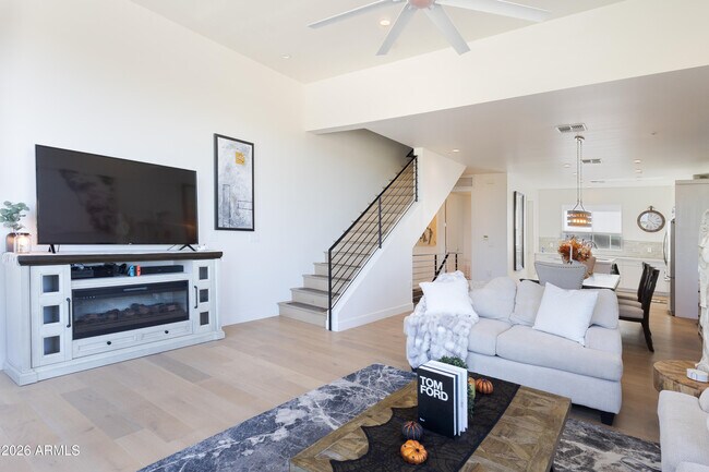 Photo - 16510 N 92nd St