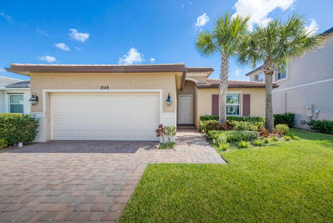 Building Photo - 8148 NW Greenbank Cir
