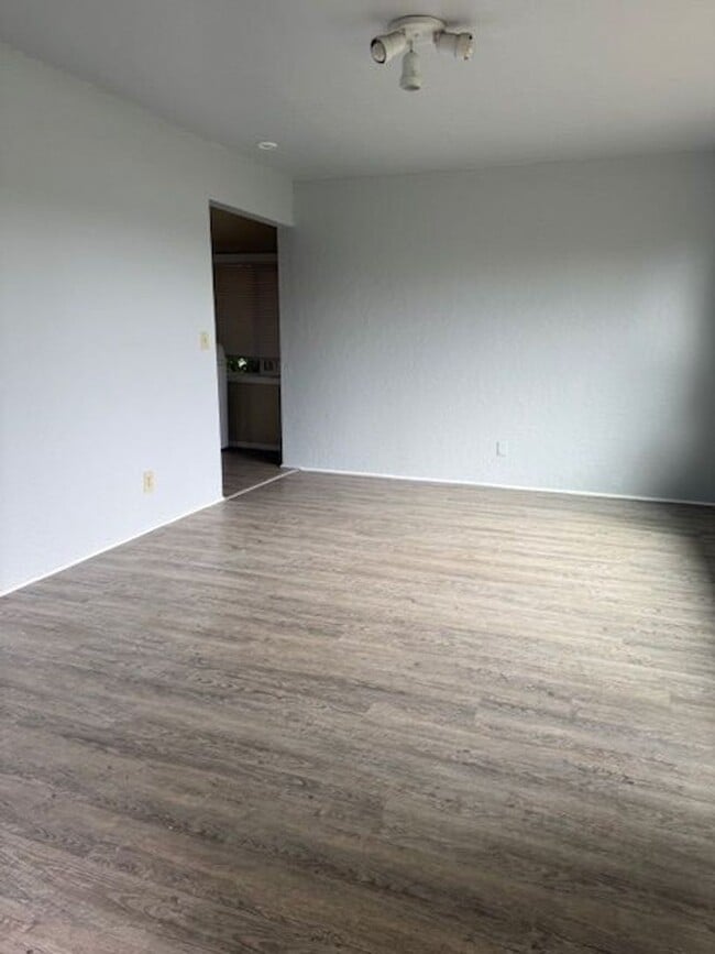 Photo - McPherson Duplex Unit 2086