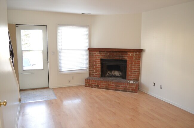 Photo - 1227 Marywood Ct