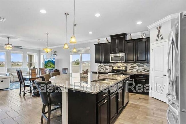 Photo - 19421 Long Lake Ranch Blvd