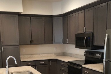 Photo - 705 S Evergreen St