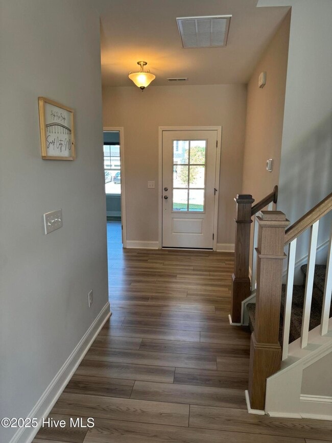 Photo - 1022 Terraces Ln