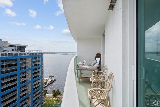Building Photo - 2101 Brickell Ave Unit 1702 Rental