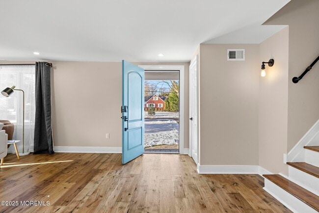 Photo - 105 Park Ave