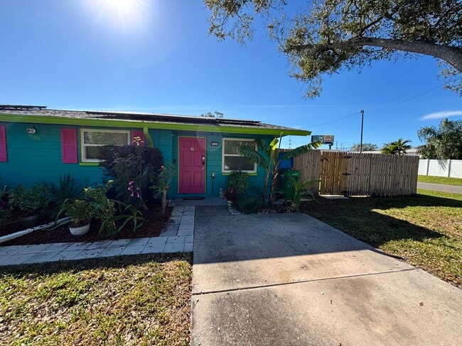 Building Photo - 10598 67th Ave