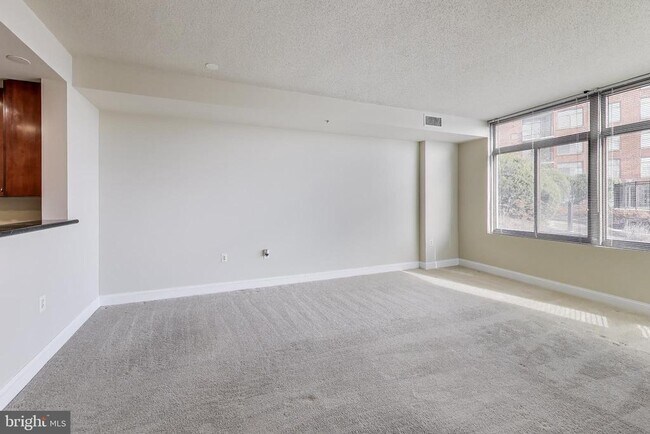 Photo - 3650 S Glebe Rd Unit 264