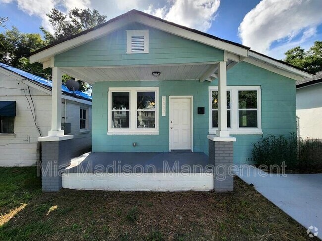 Building Photo - 3303 Burroughs St Rental
