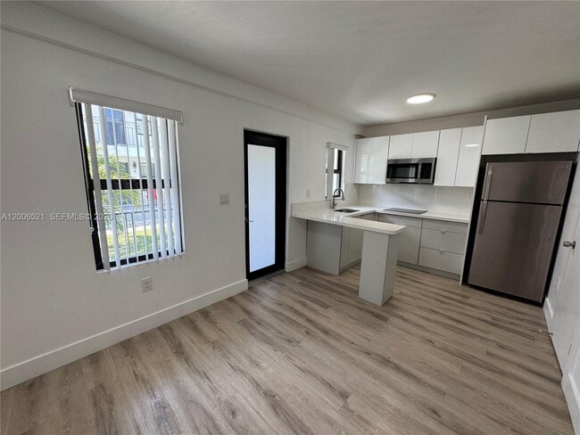 Photo - 1971 NW 2nd Ct Unit 4