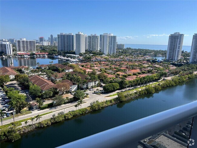 Building Photo - 3625 N Country Club Dr Unit 2310 Rental
