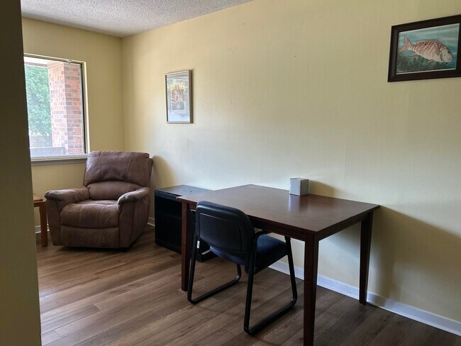 Photo - 7 Birch St SE Unit APT 205