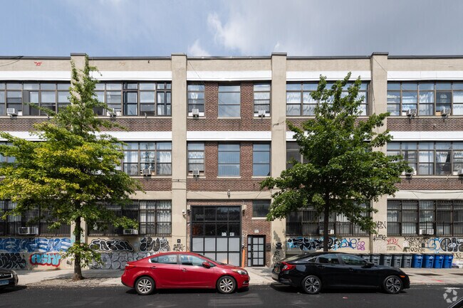 Photo - 59 Bogart St