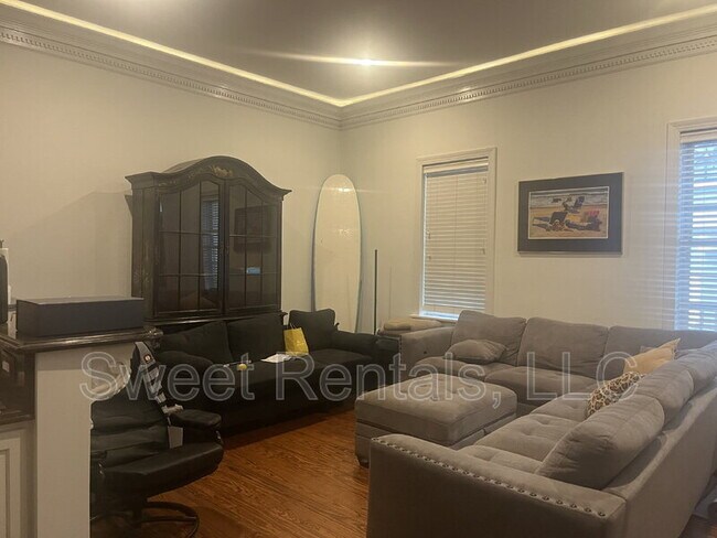 Photo - 79 Society St Unidad A