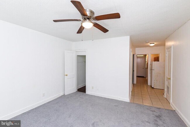 Photo - 430 Mellon St SE Unit 2