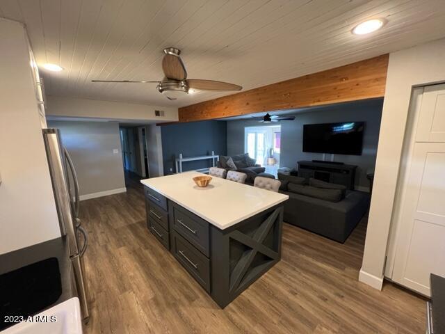 Photo - 715 W Tuckey Ln