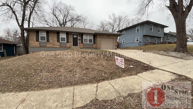 3 Bedroom & 2 Bathroom in Kansas City! - 3 Bedroom & 2 Bathroom in Kansas City! House