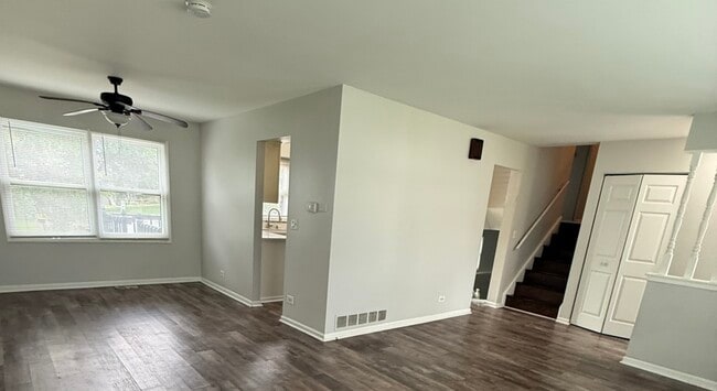 Photo - 2116 Briar Hill Dr