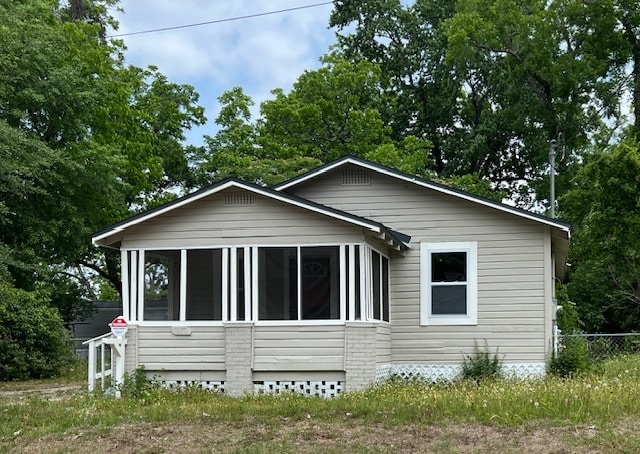 Photo - 1975 W 12th St House