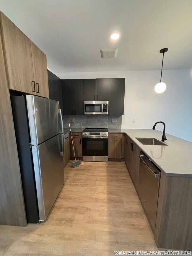 Photo - 199 Gardner St Unidad 109