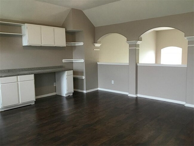 22931 Palm Trail Dr