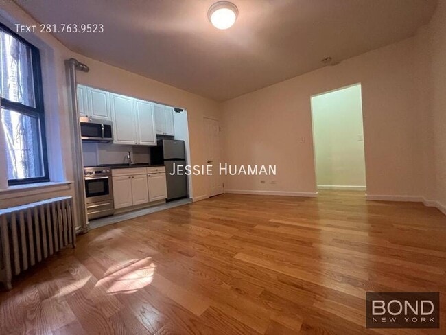 Photo - 218 W 10th St Unit 2GG