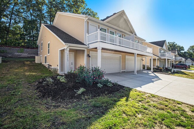 Photo - 17539 Beechwood Ln
