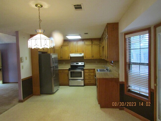 Photo - 5401 Cindy Ln SE