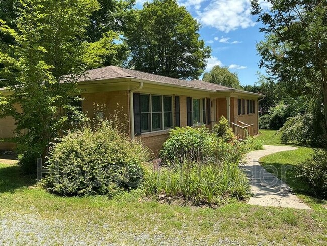 Photo - 6 Forge Dr