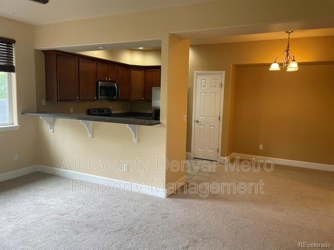 Photo - 5014 Everett St Unit 101